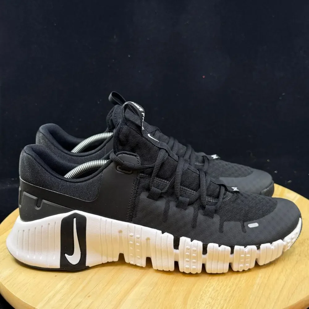 Nike Free Metcon 5 Black White Workout Shoes DV3949-001 Men’s Size 11 NEW